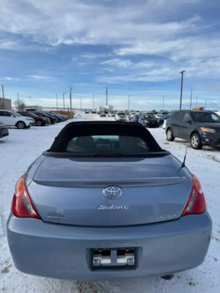 Toyota Camry снимка Toyota Camry