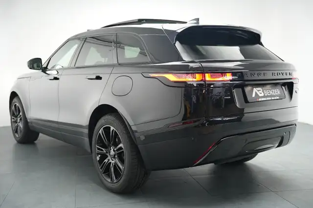 Land Rover Range Rover Velar view 7