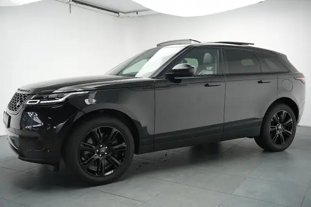 Land Rover Range Rover Velar view 6