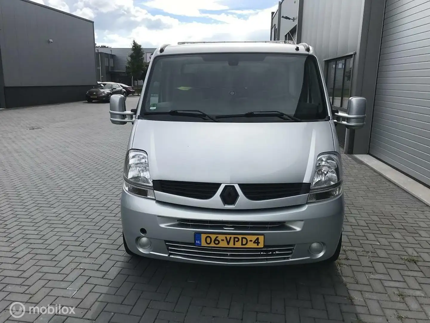 Renault Master Oprijwagen met Tijhof laadbak T35 2.5 dCi L3H1 Plateado - 2