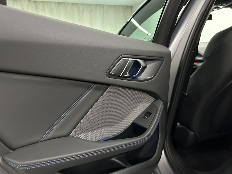 BMW 120 d M Sportpaket Pro Harman/Kardon Head-Up Pano. AHK — photo 14