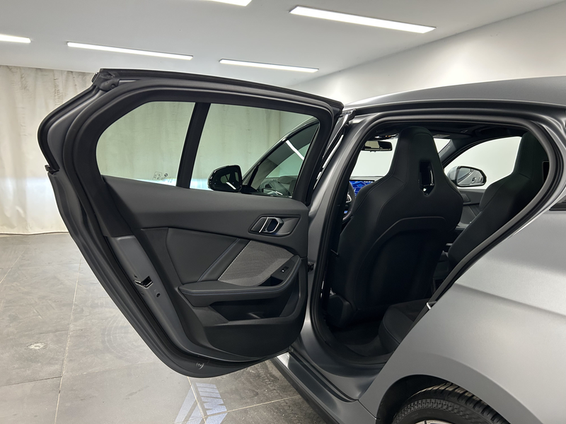 BMW 120 d M Sportpaket Pro Harman/Kardon Head-Up Pano. AHK — photo 13