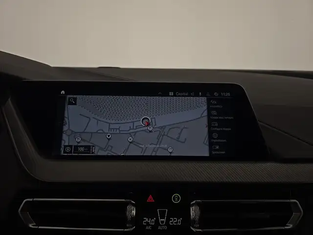 BMW 1 Series view 14