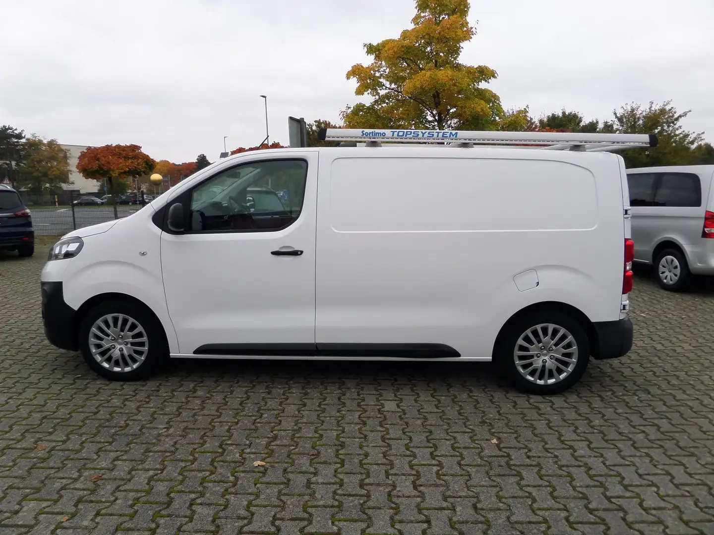 Opel Vivaro Edition Cargo M L2+Sortimo+Klima+Navi+PDC+Tempo+1H Weiß - 1