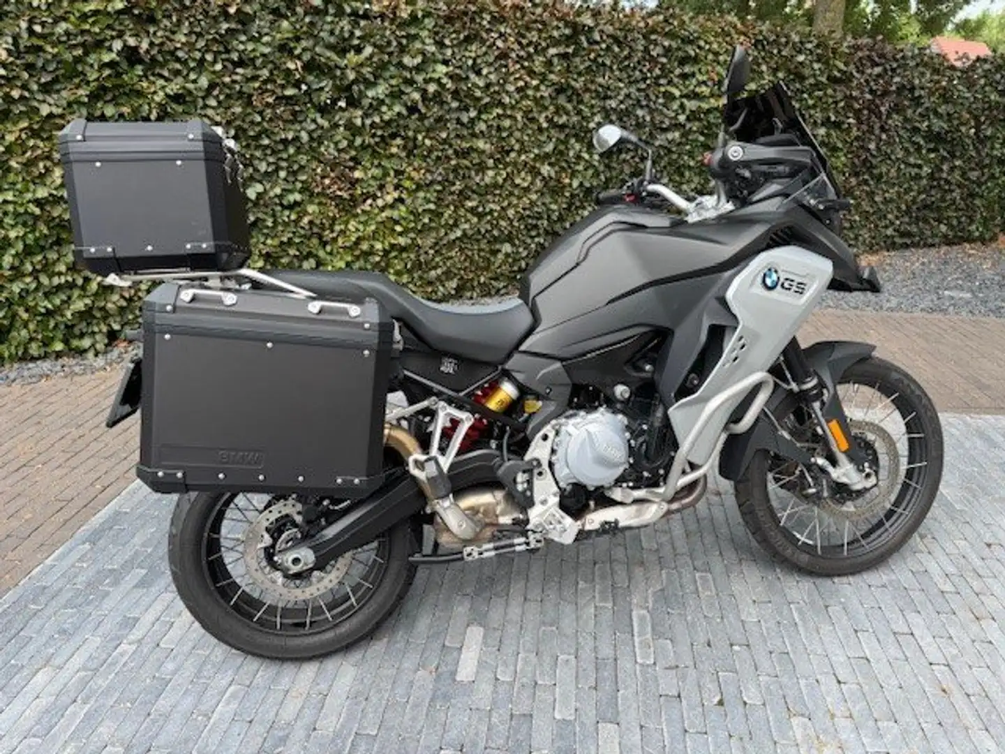 BMW F 850 GS Adventure Чорний - 1