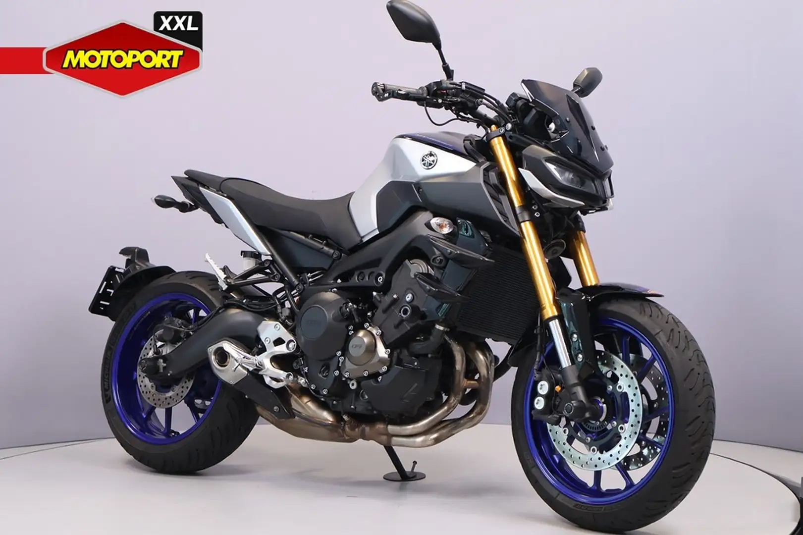 Yamaha MT-09 SP Blauw - 2