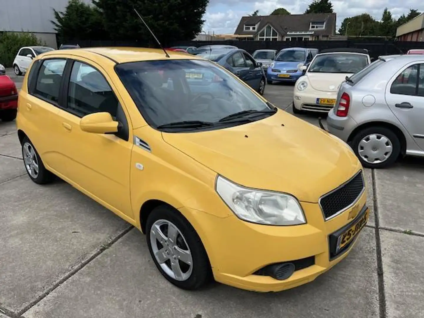 Chevrolet Aveo 1.4 AUTOMAAT/104.377 Nap/ Airco Żółty - 2