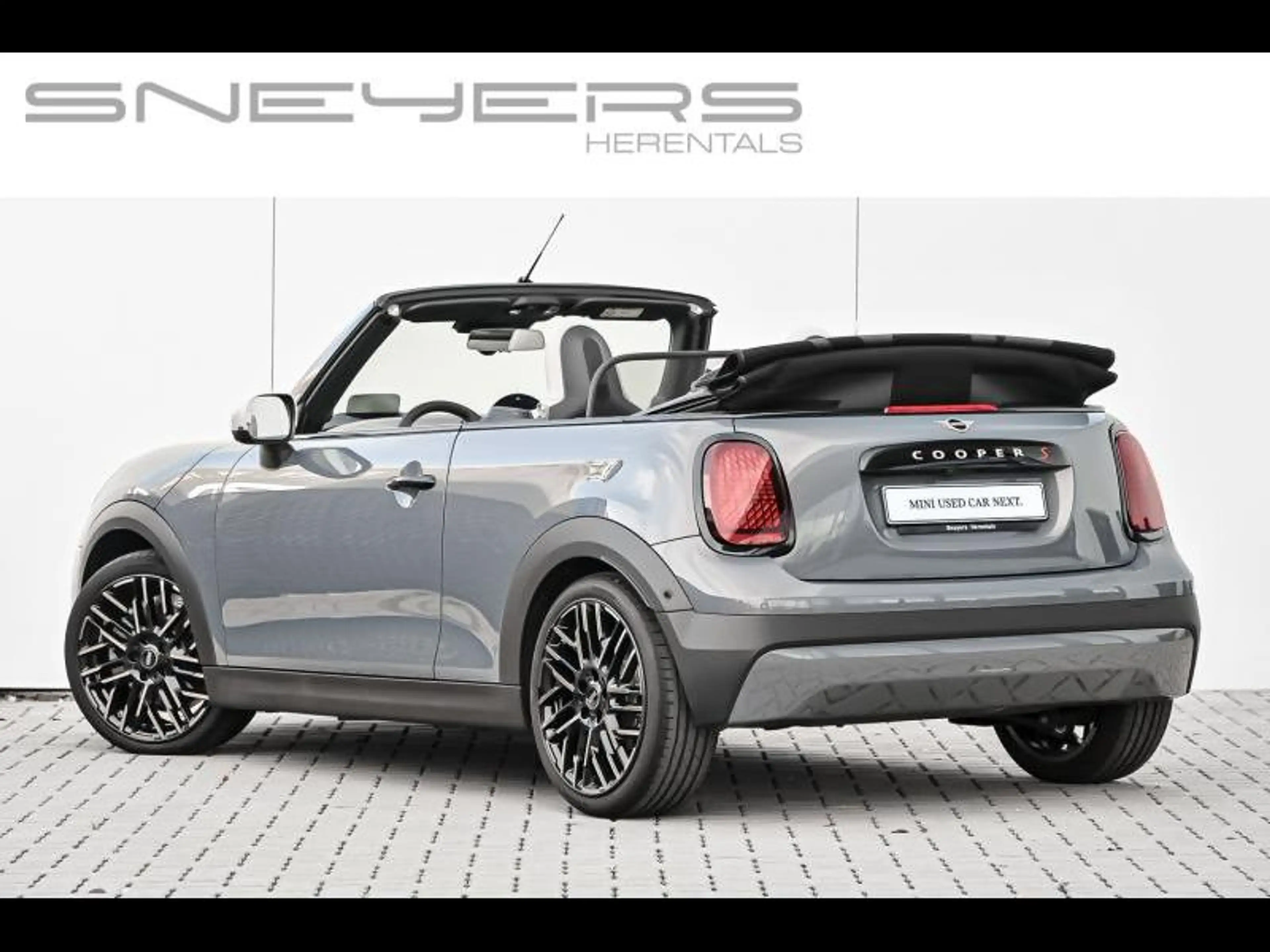 MINI Cooper S Cabrio — photo 7