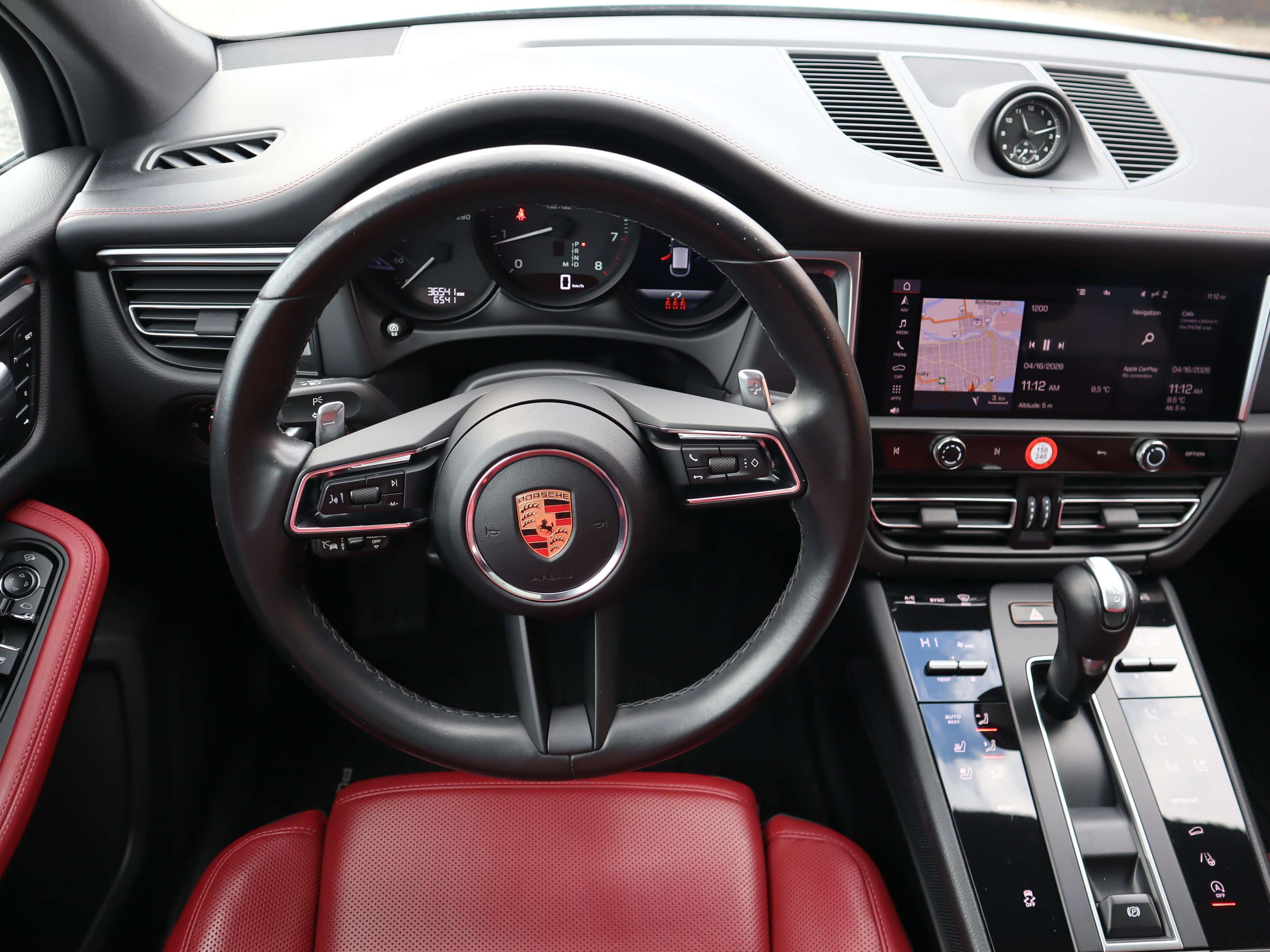 2023 Porsche Macan AWD thumb 14