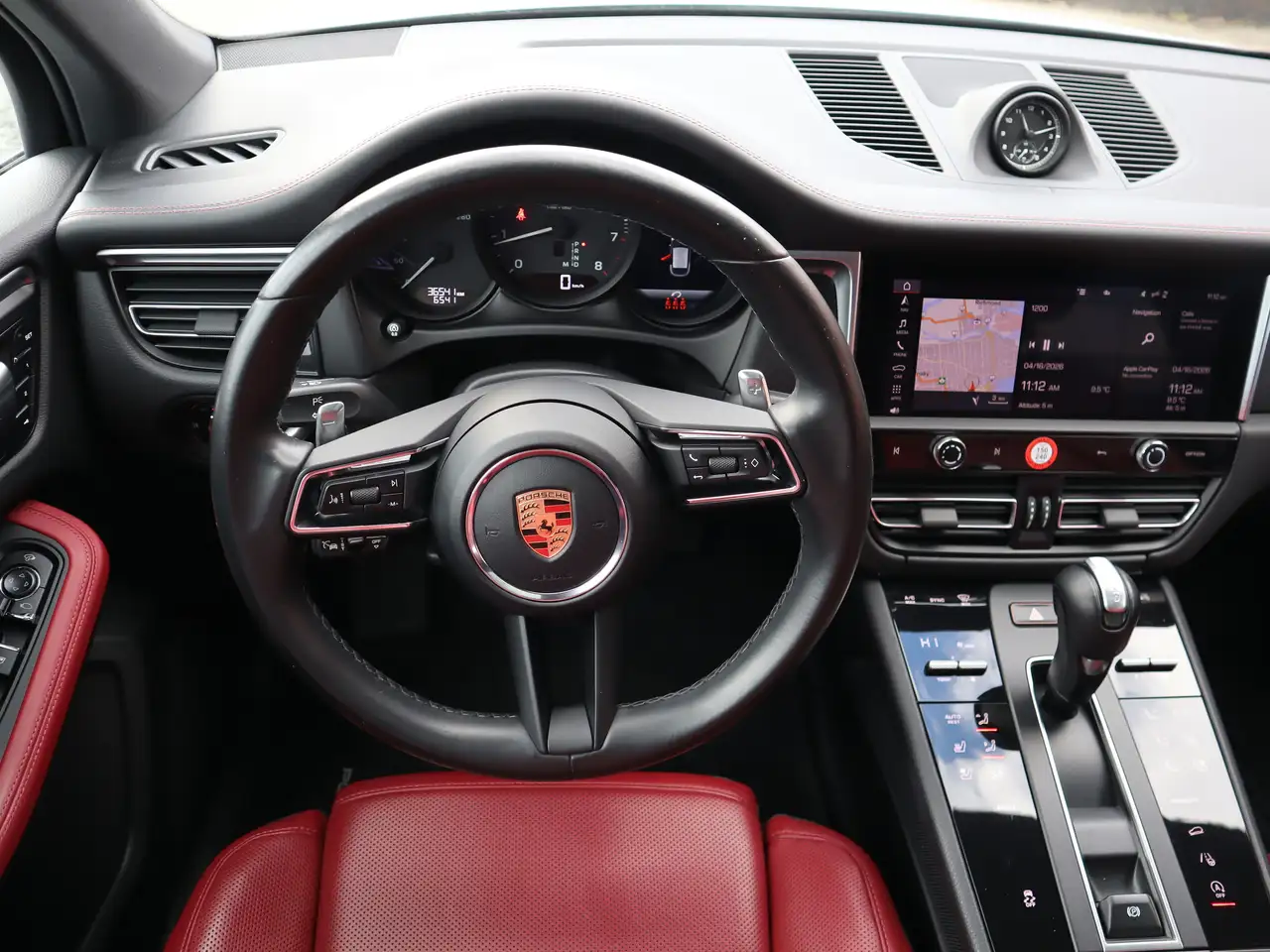 Porsche Macan снимка Porsche Macan