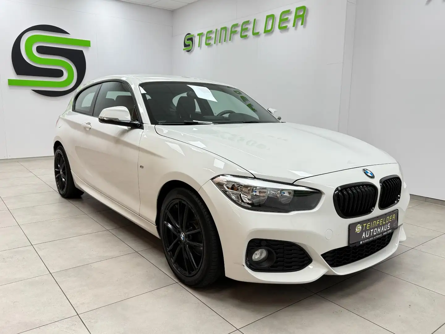 BMW 116 d M Sport/3T/ AUTOMATIK / KTRONIC / SHZ / ALU Wit - 1
