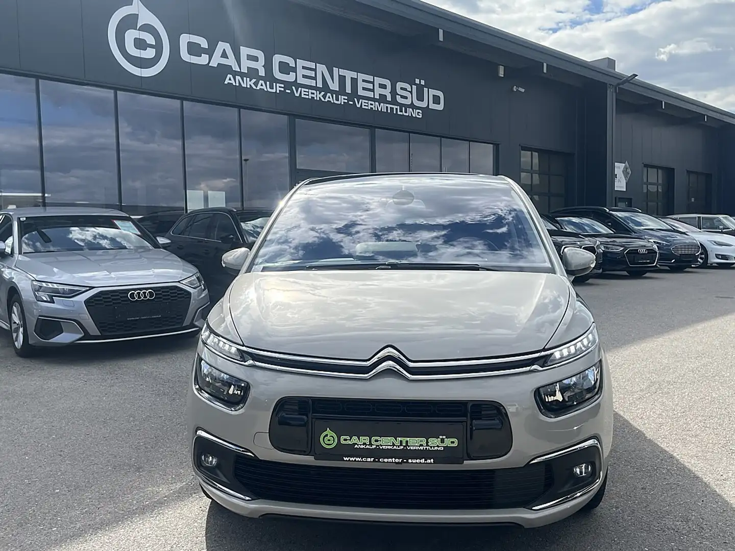 Citroen C4 Picasso BlueHDi 120 S&S Shine Beige - 2