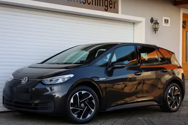 Volkswagen ID.3 ID.3 Pro 62kWh *SHZ-CCS-NAVI-LED-APP-8_fach*