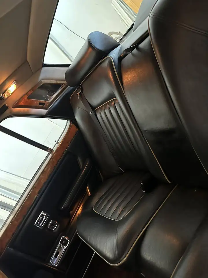 Rolls-Royce Silver Spur fotografie Rolls-Royce Silver Spur