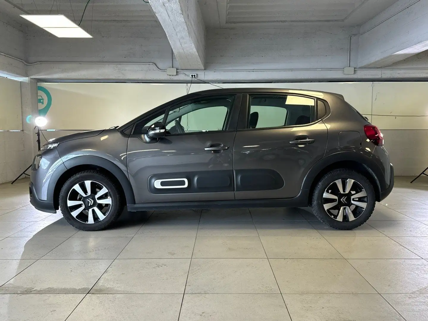 Citroen C3 PureTech 83 S&S Feel Pack Neo patentati Grigio - 2