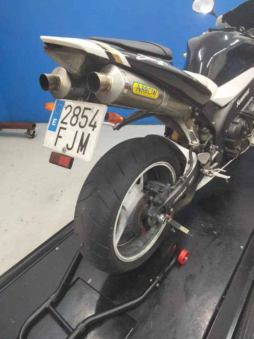 Yamaha YZF-R1 Alb - 2