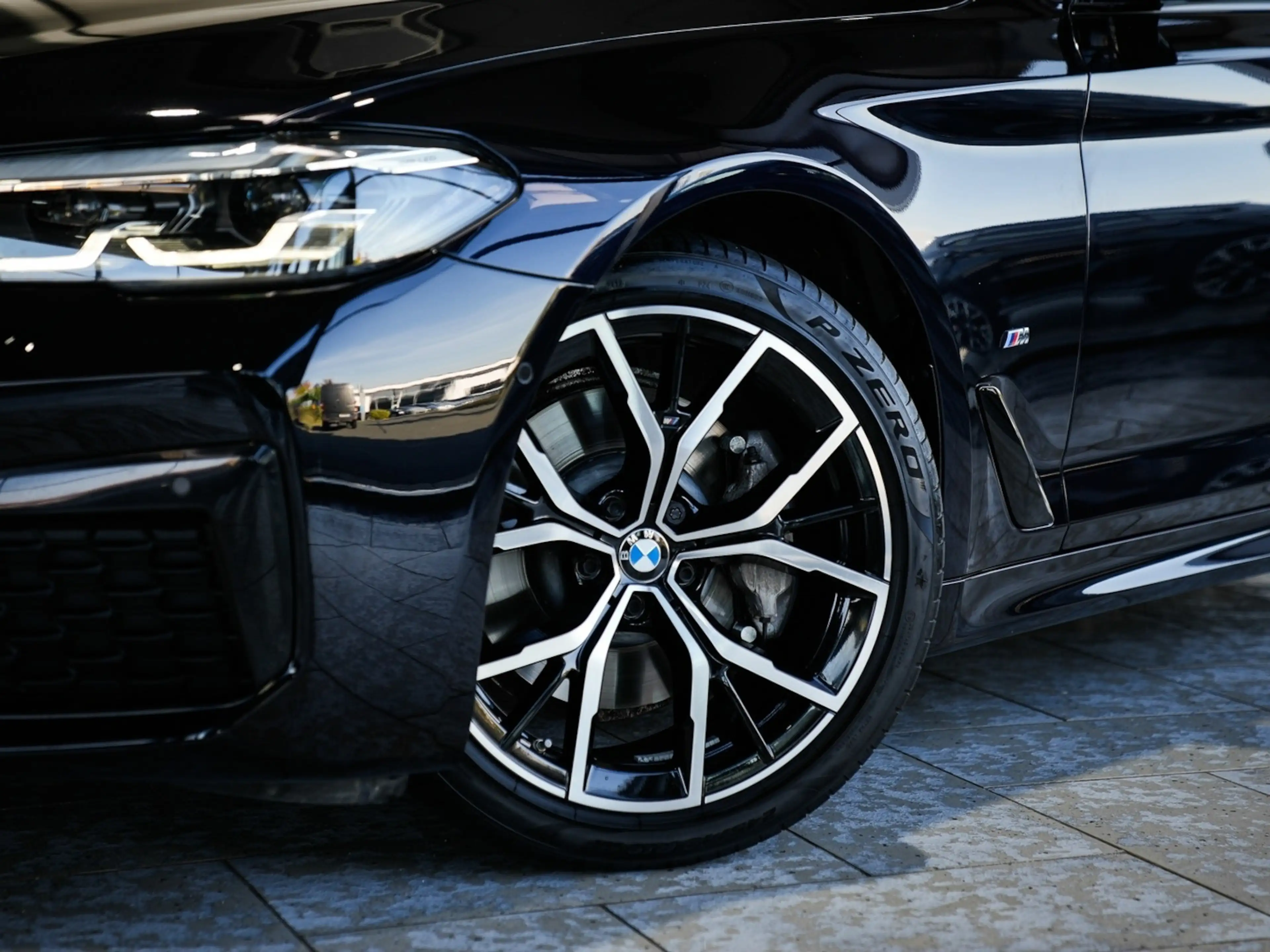 BMW 530 530i Touring M Sport 19LM Kamera ACC — photo 5