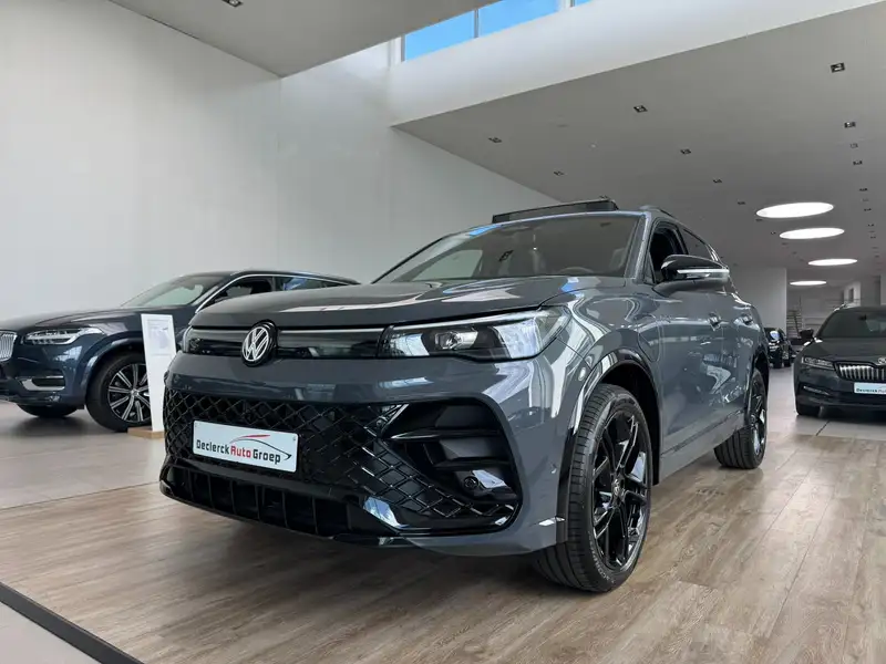 Volkswagen Tiguan Hybrid DSG R-Line Black Edition MODEL 2025 FULL