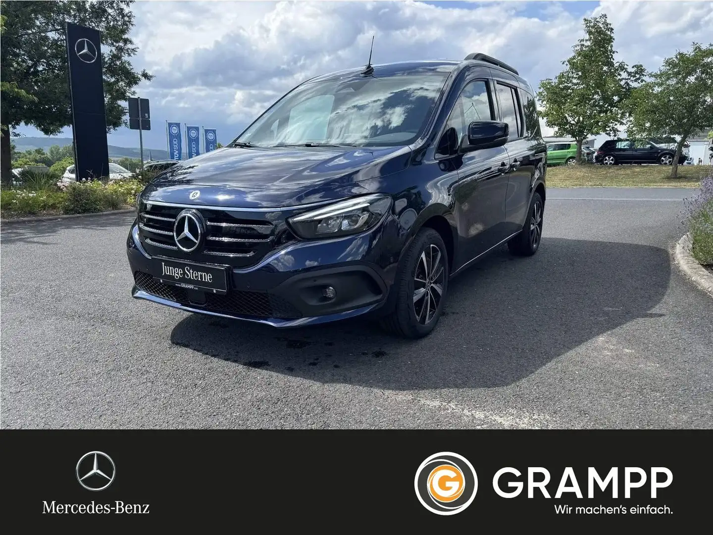 Mercedes-Benz EQT 200 Premium Plus MBUX*NAVI*LED*AHK* Albastru - 1