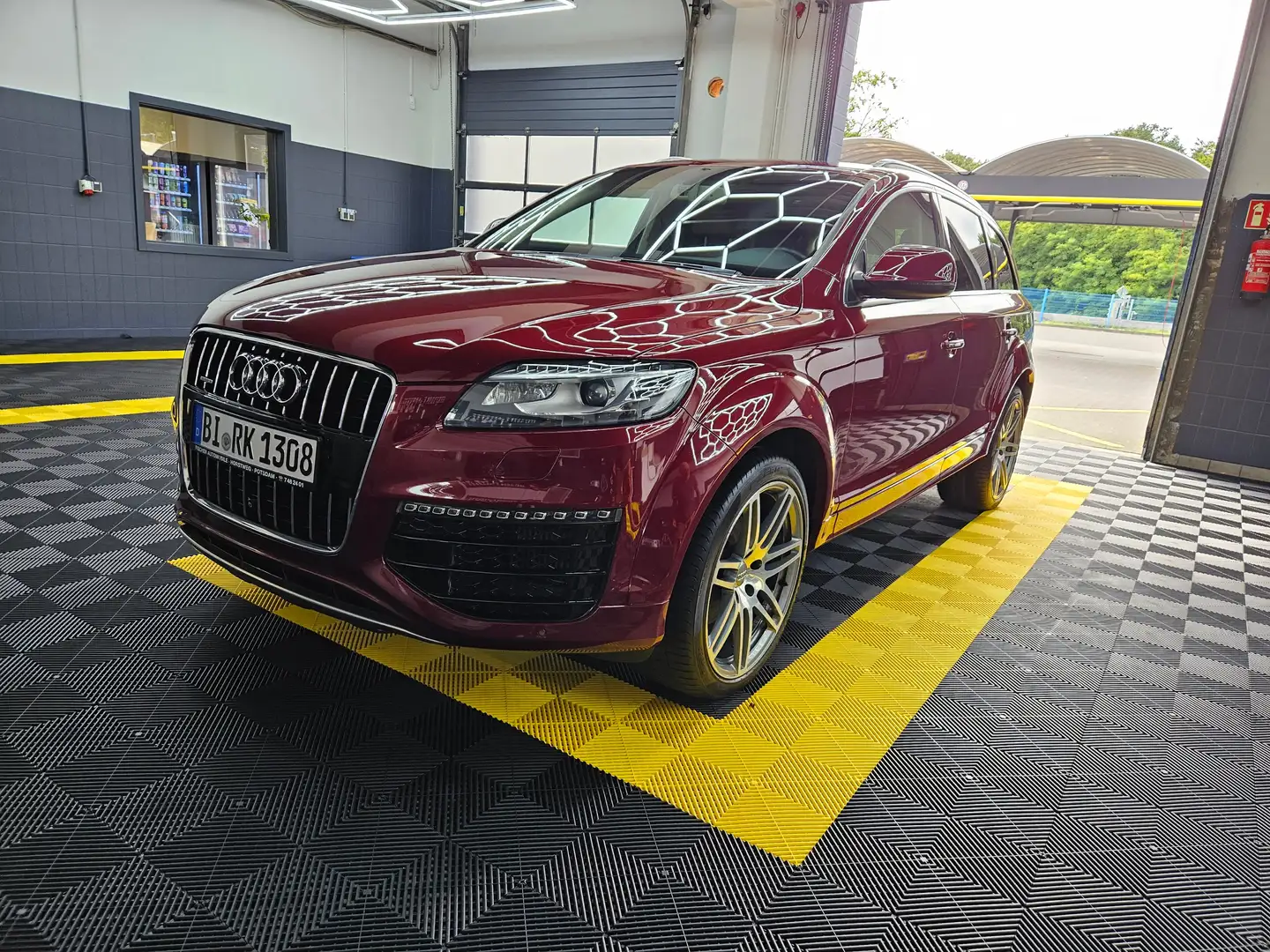Audi Q7 4.2 TDI DPF quattro tiptronic Red - 1
