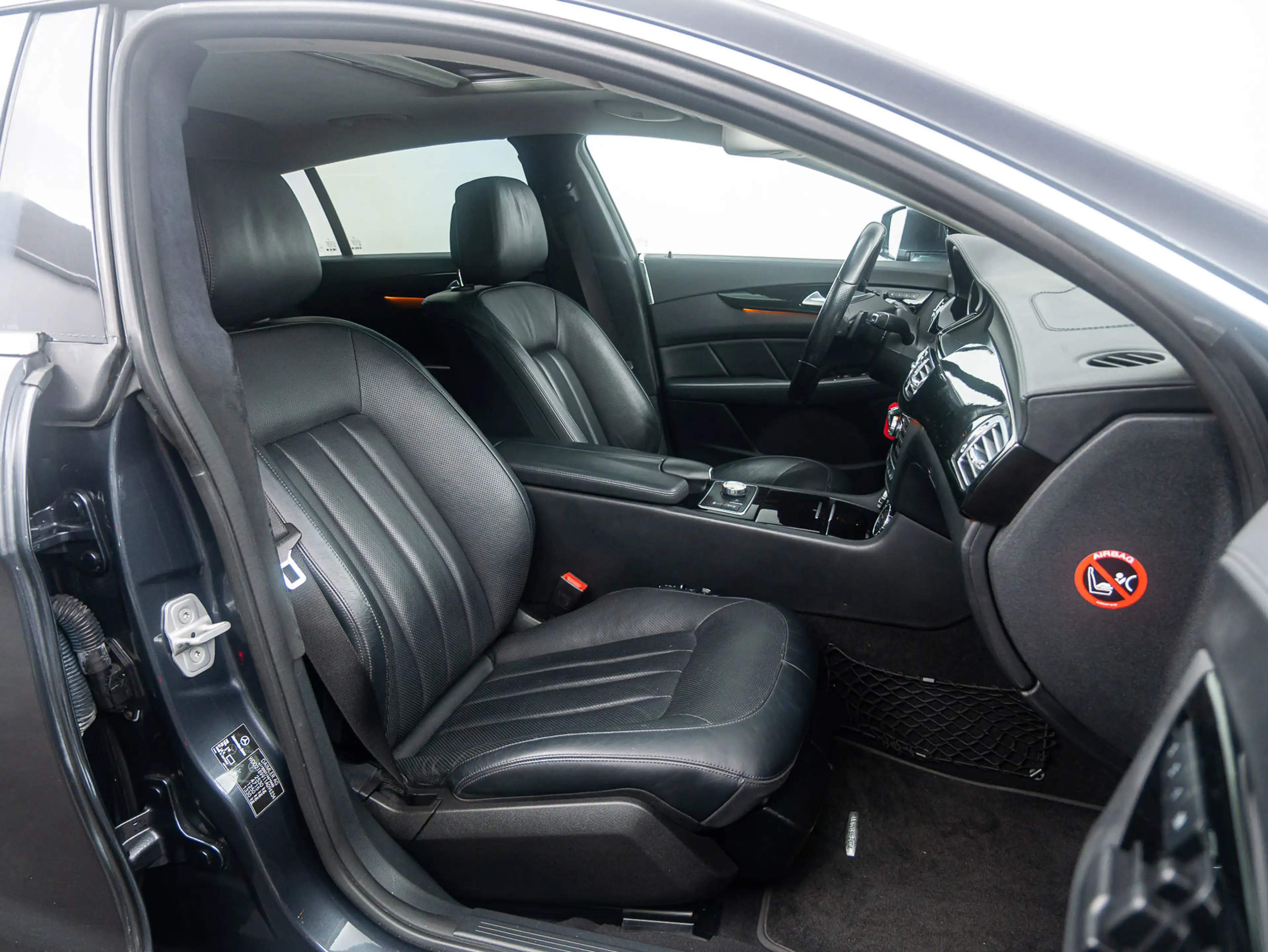 Mercedes-Benz CLS 500 Shooting Brake 4-Matic 408 NAP! — photo 9