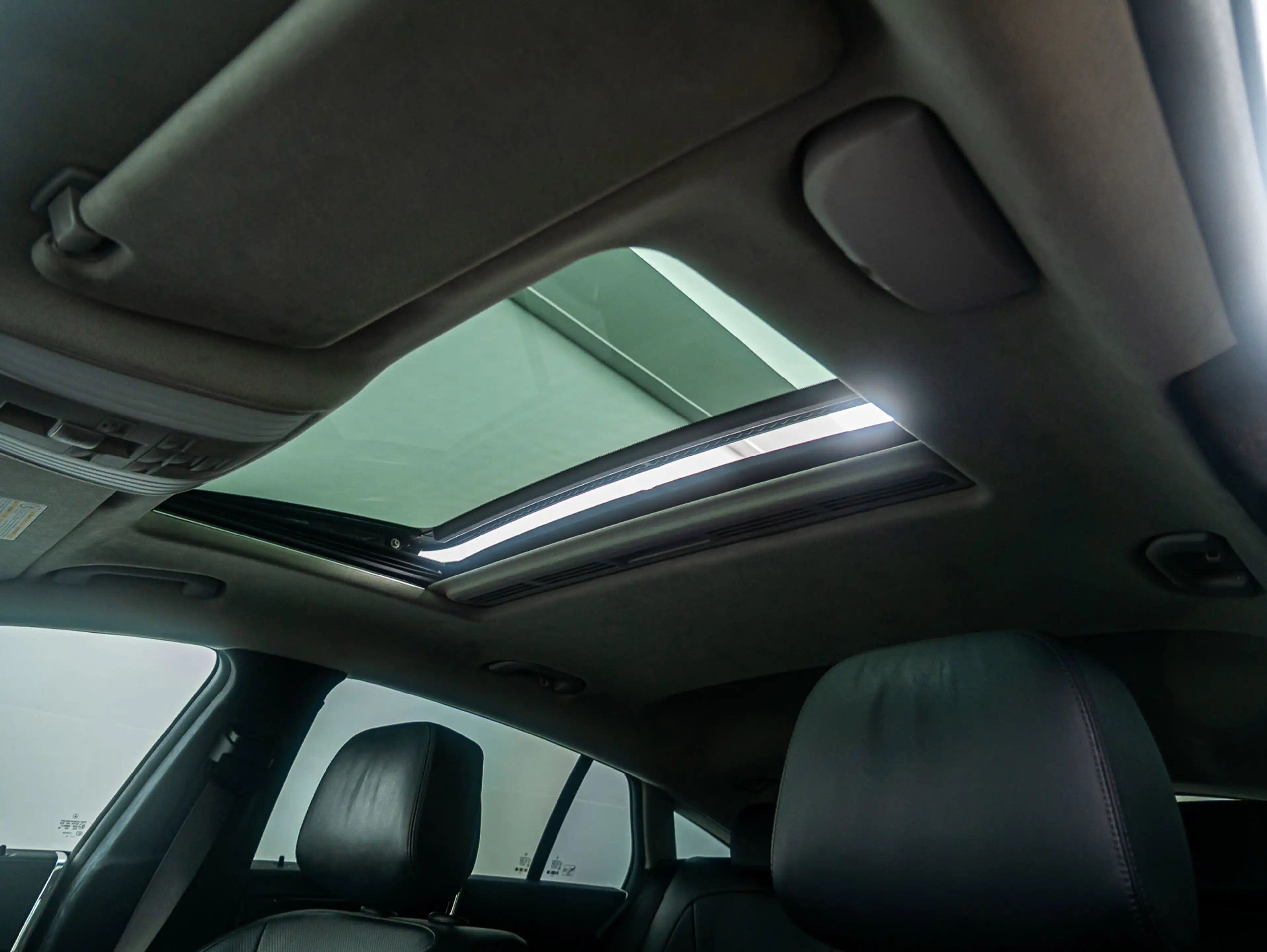 Mercedes-Benz CLS 500 Shooting Brake 4-Matic 408 NAP! — photo 14