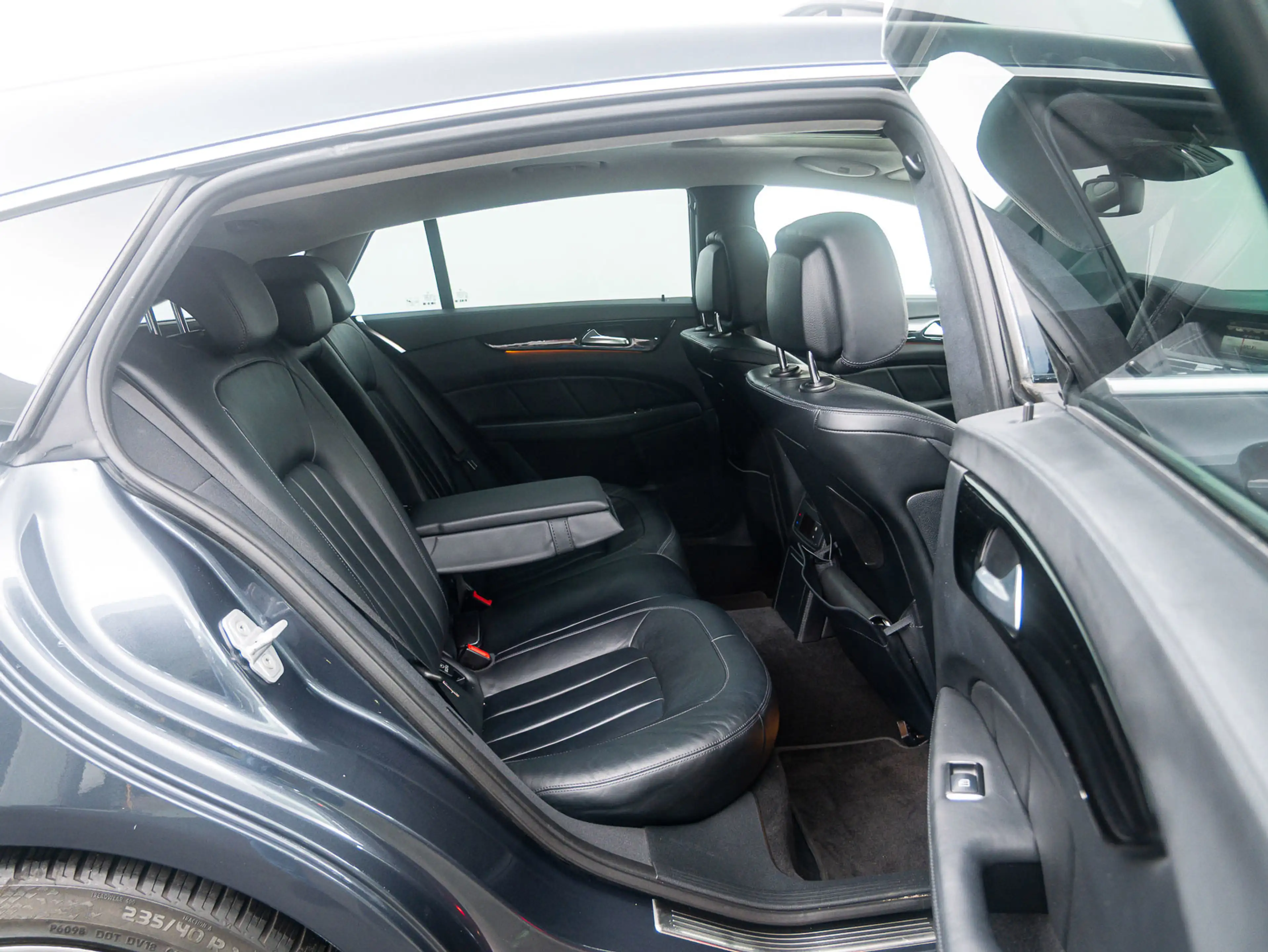 Mercedes-Benz CLS 500 Shooting Brake 4-Matic 408 NAP! — photo 10
