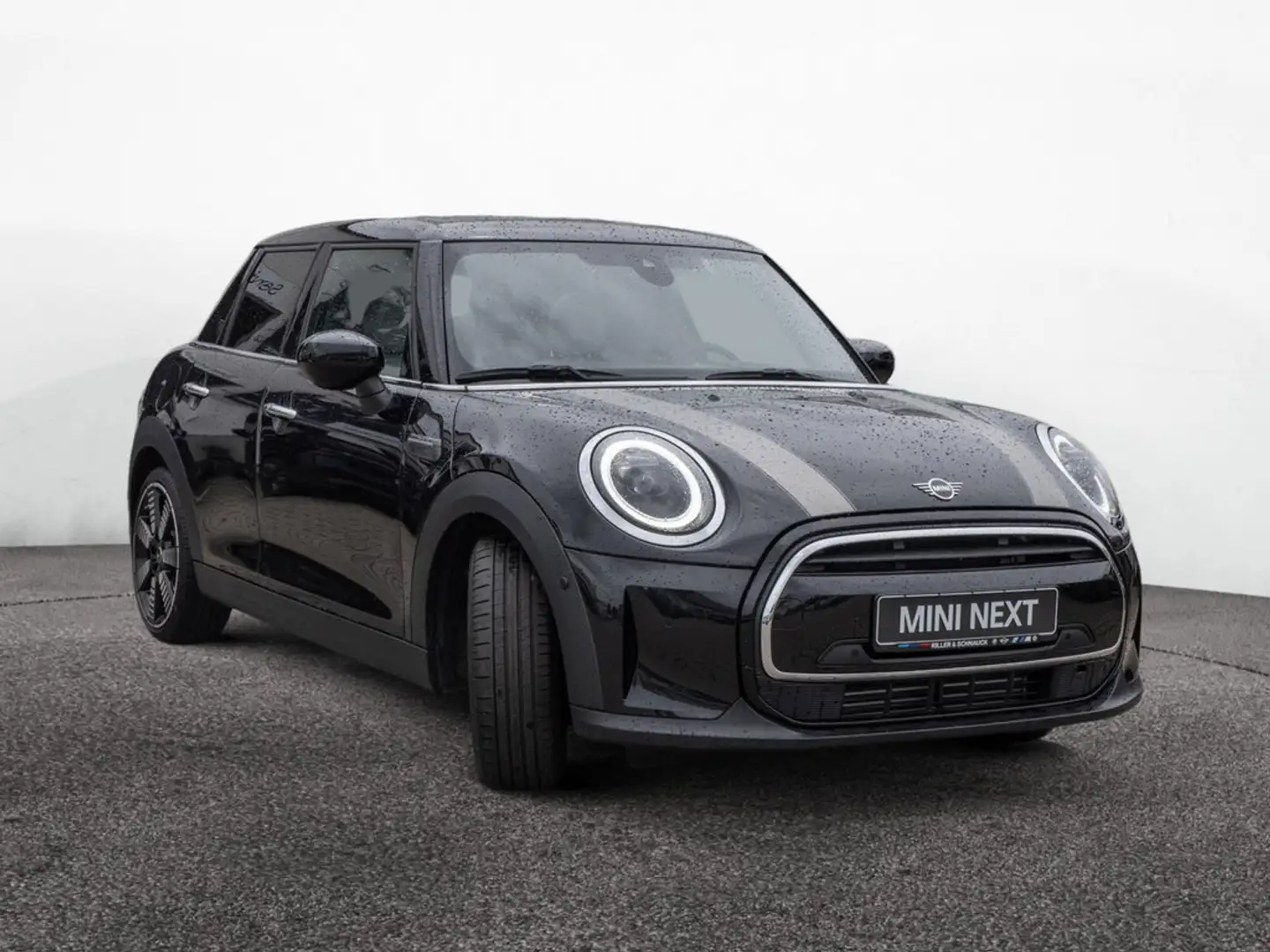 MINI Cooper Mini Yours Trim SHZ NAVI HUD LED PANO Schwarz - 2