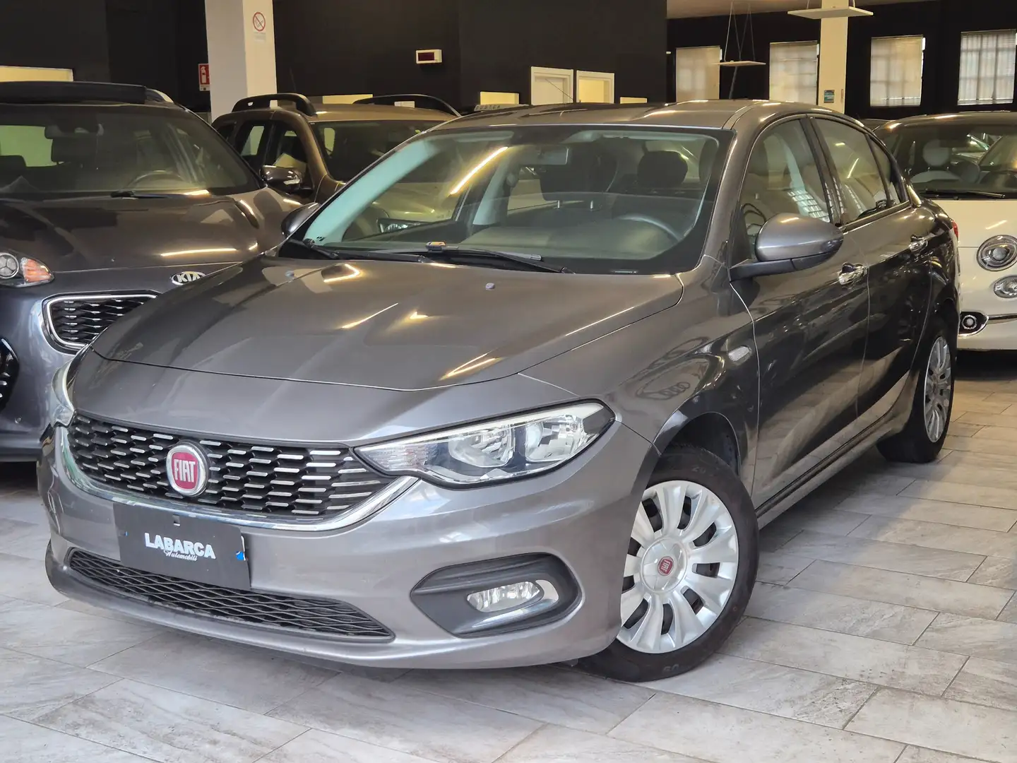 Fiat Tipo Tipo 4 porte II 4p 1.4 Lounge 95cv Grijs - 1