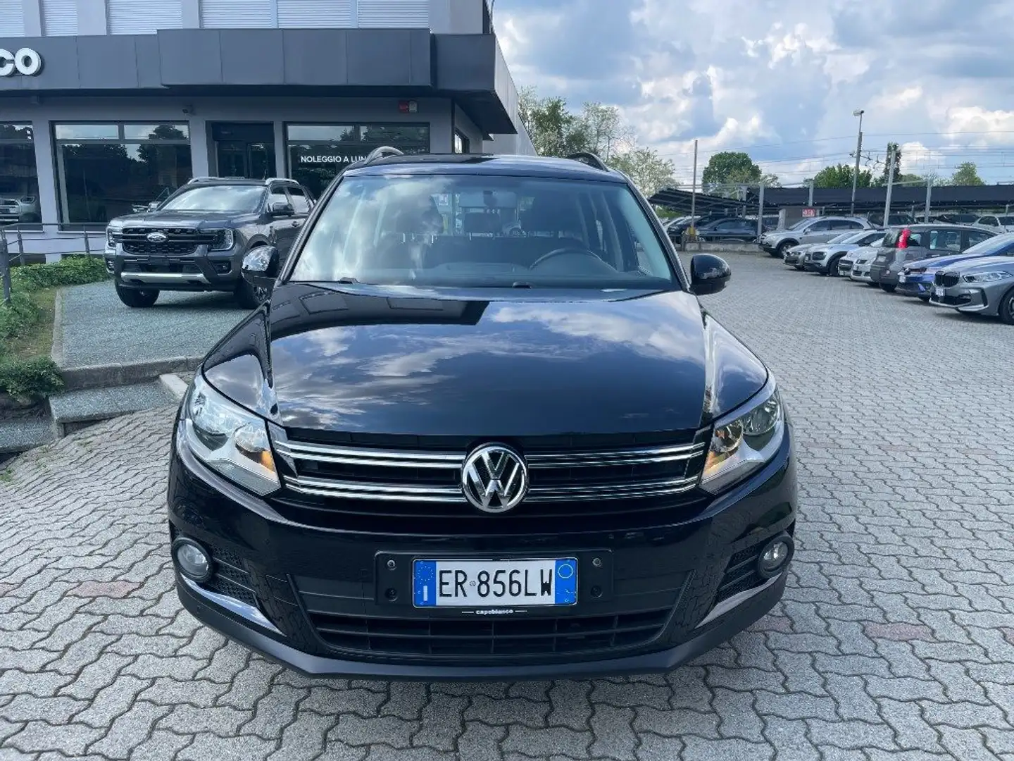 Volkswagen Tiguan 2.0 TDI 110 CV Trend & Fun Noir - 2