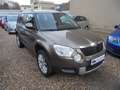 Skoda Yeti Ambition Plus Edition 4x4 Klimatronik,PDC,2-Hand!! Braun - thumbnail 1