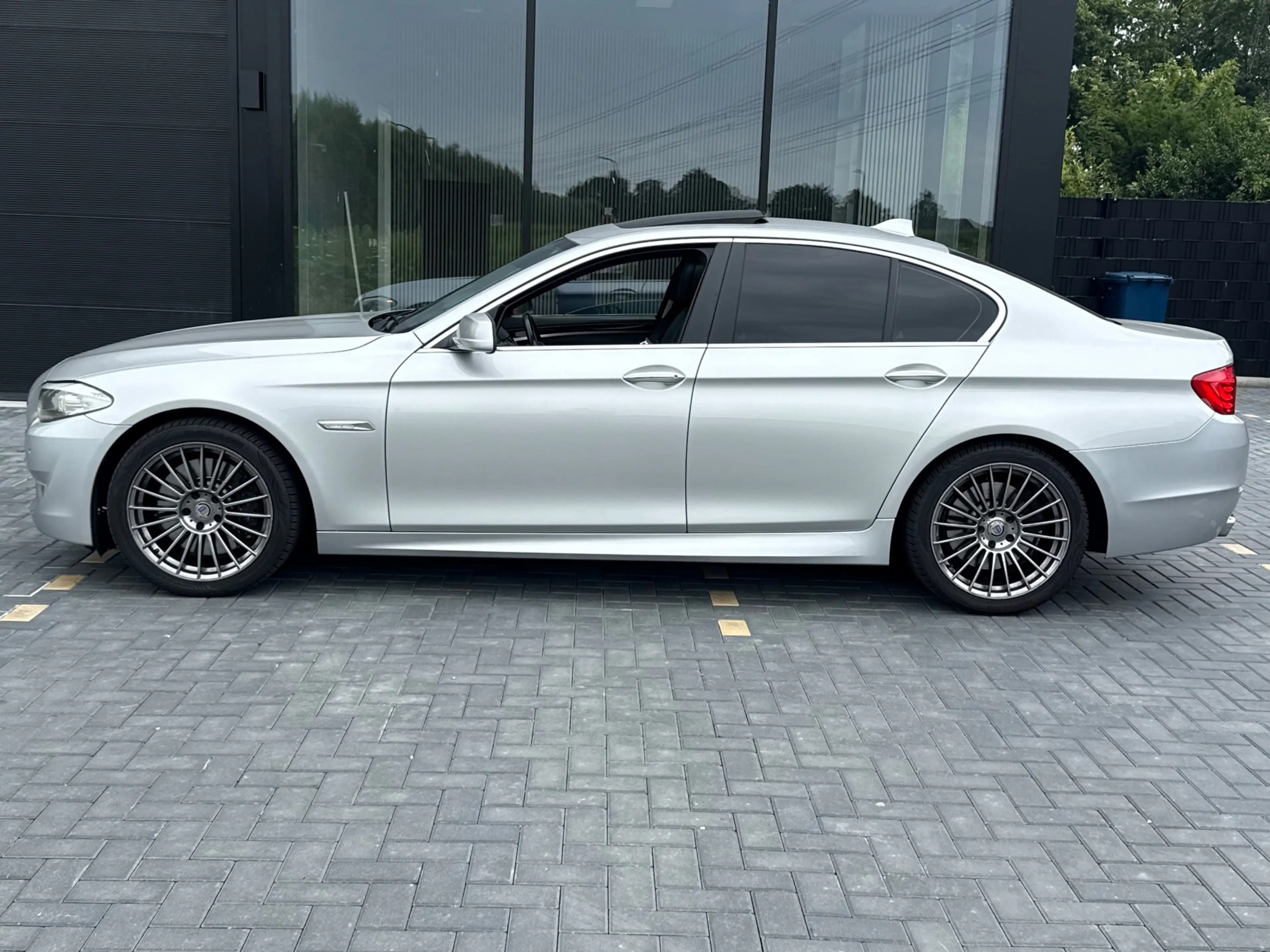 BMW 550 5-serie 550i High Executive SOFTCLOSE/DAKJE/LEDER/ — photo 8