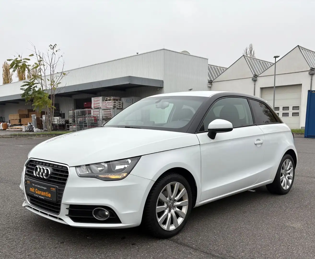 Audi A1 ambition Sport/NEU.TÜV/NEU.STEUERKETTE Weiß - 1