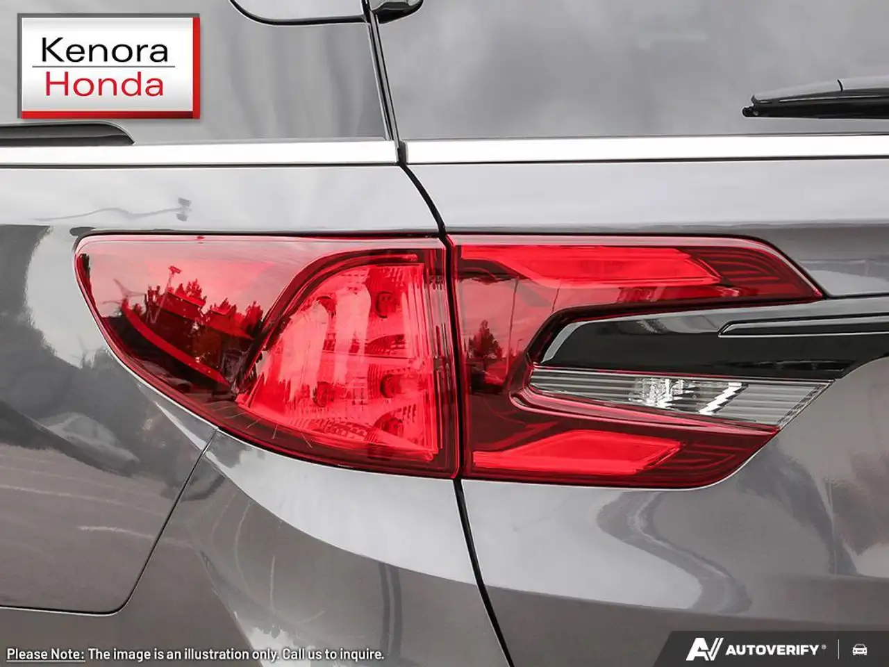 Honda Odyssey снимка Honda Odyssey