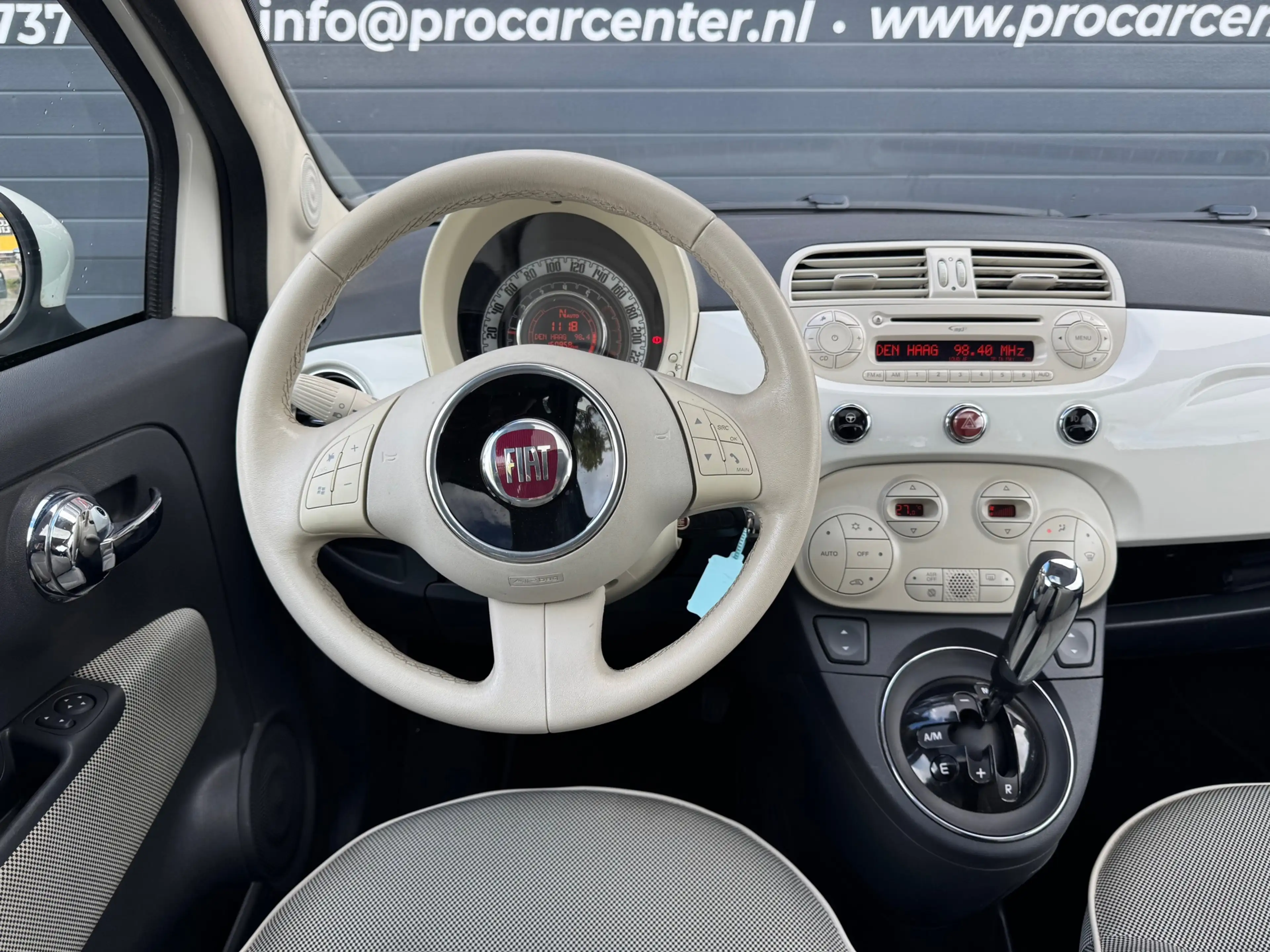 Fiat 500 1.2 Lounge Aut | Pano | Climate | 1e Eigenaar | Pd — photo 14