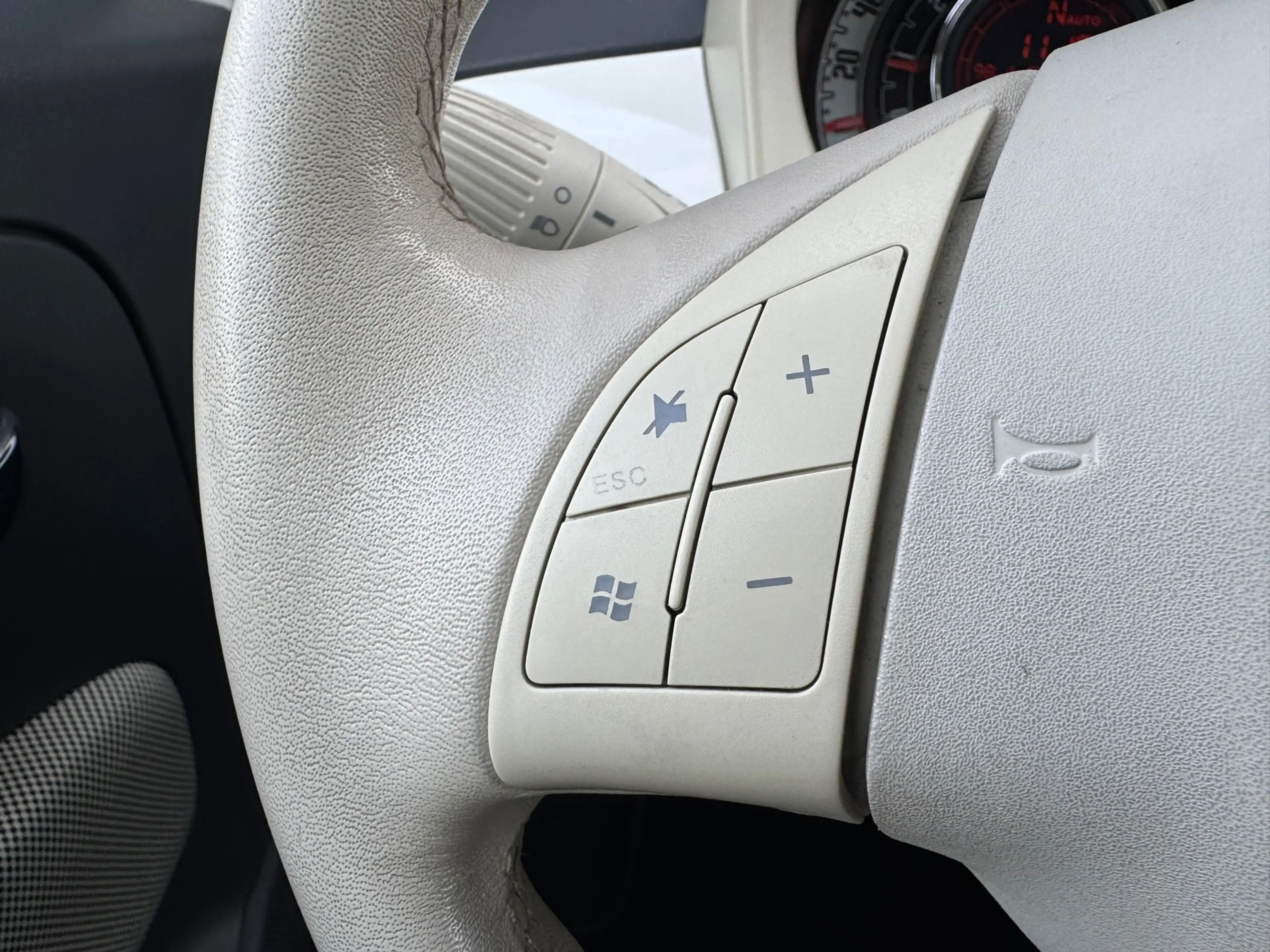 Fiat 500 1.2 Lounge Aut | Pano | Climate | 1e Eigenaar | Pd — photo 24