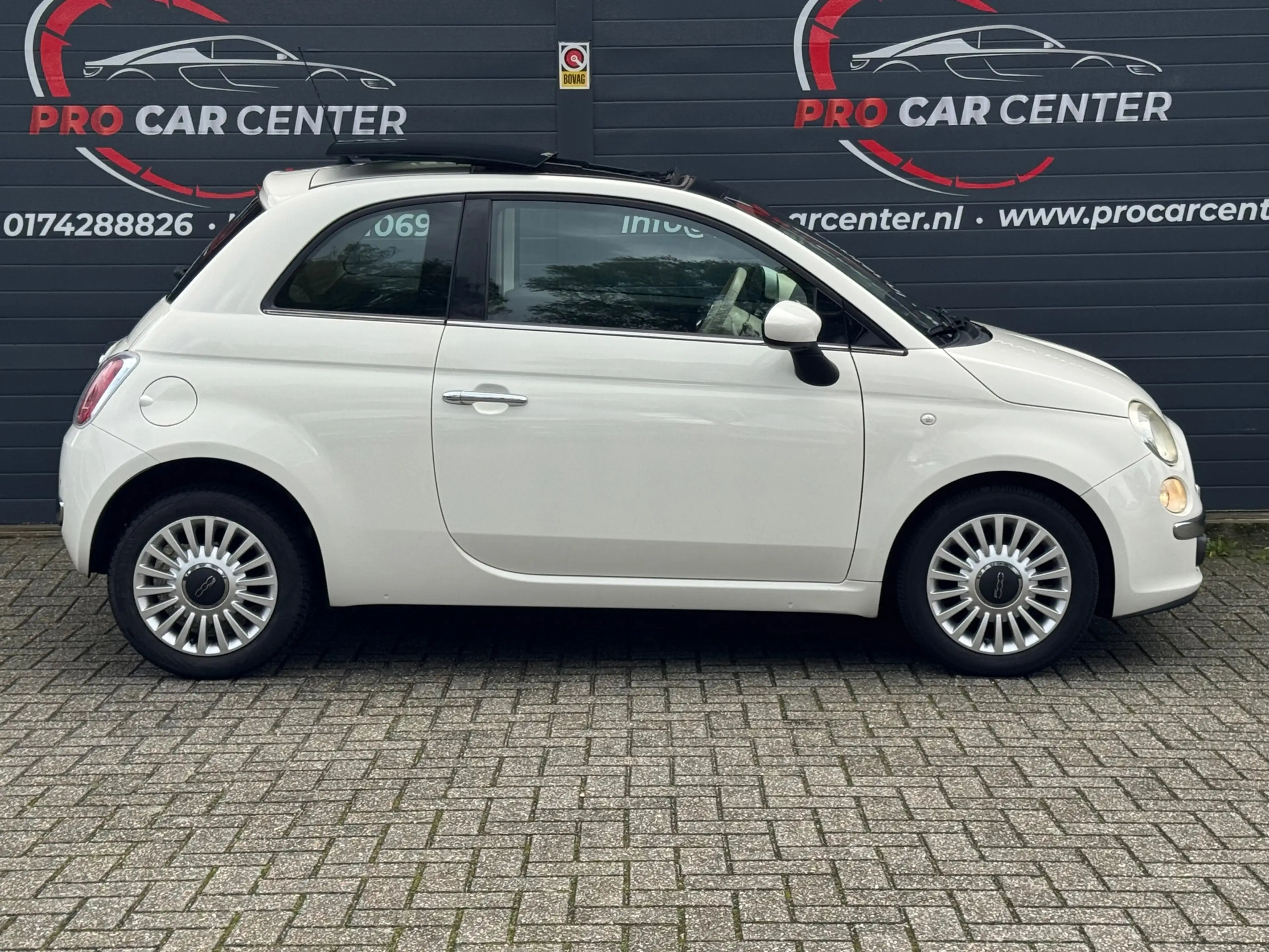 Fiat 500 1.2 Lounge Aut | Pano | Climate | 1e Eigenaar | Pd — photo 8