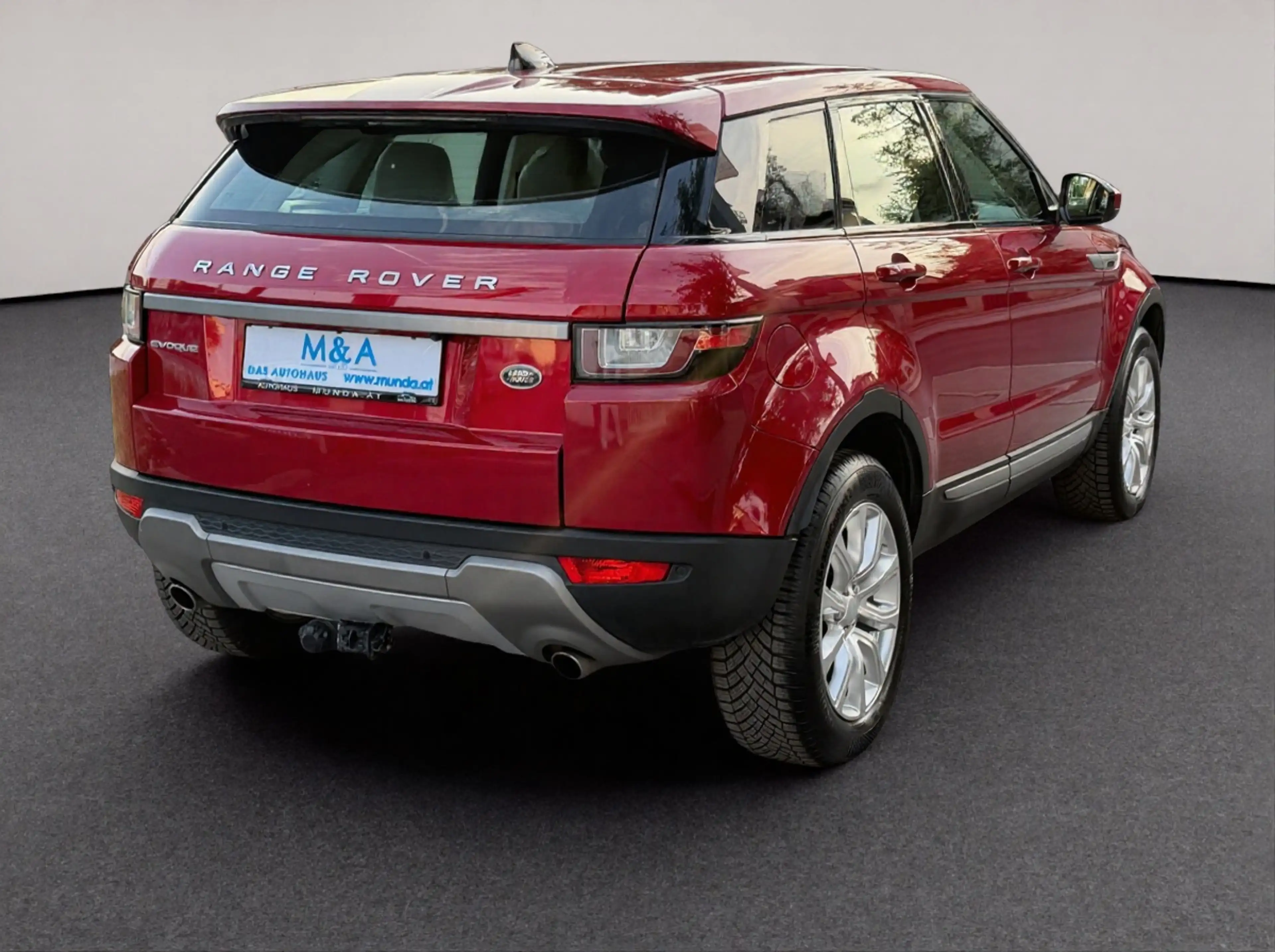 Land Rover Range Rover Evoque 2.0 Td4 SE — photo 5