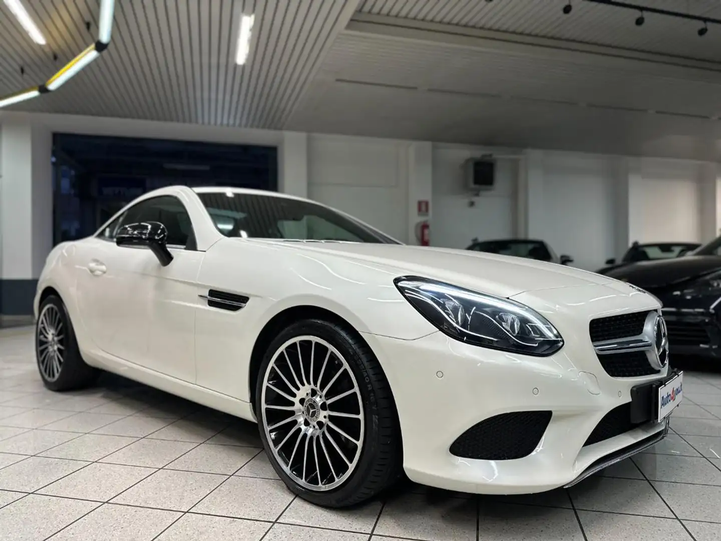 Mercedes-Benz SLC 200 AMG line UNICO PROPRIETARIO Bianco - 1