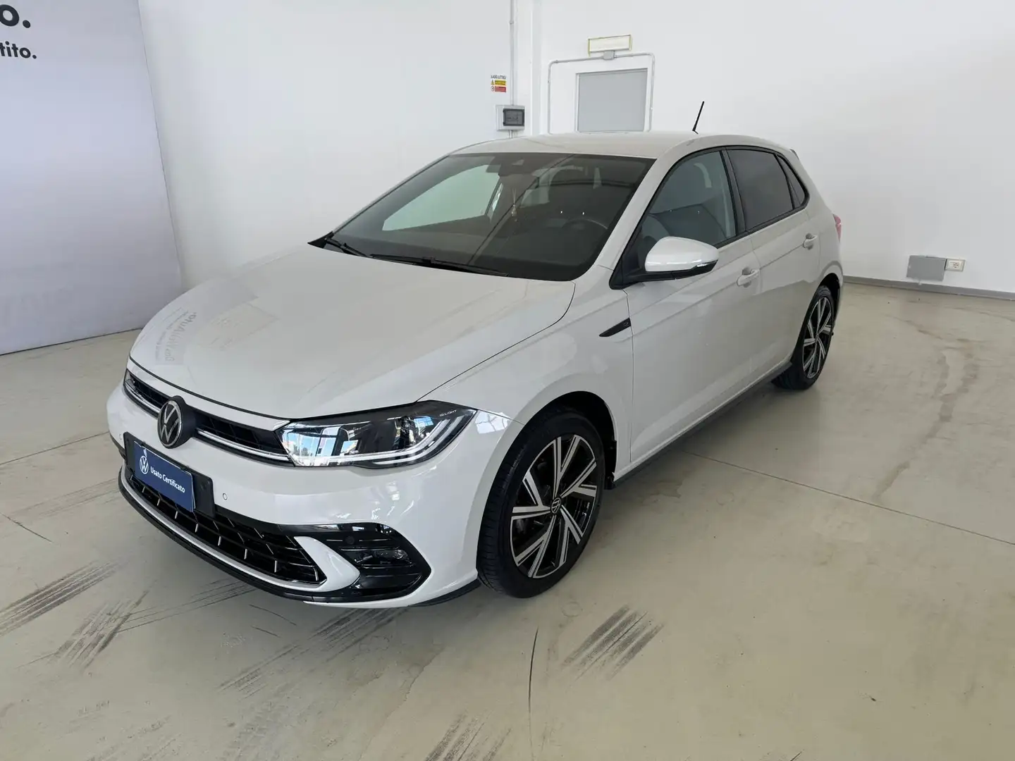 Volkswagen Polo Polo VI 2022 1.0 tsi R-Line 95cv Beige - 1