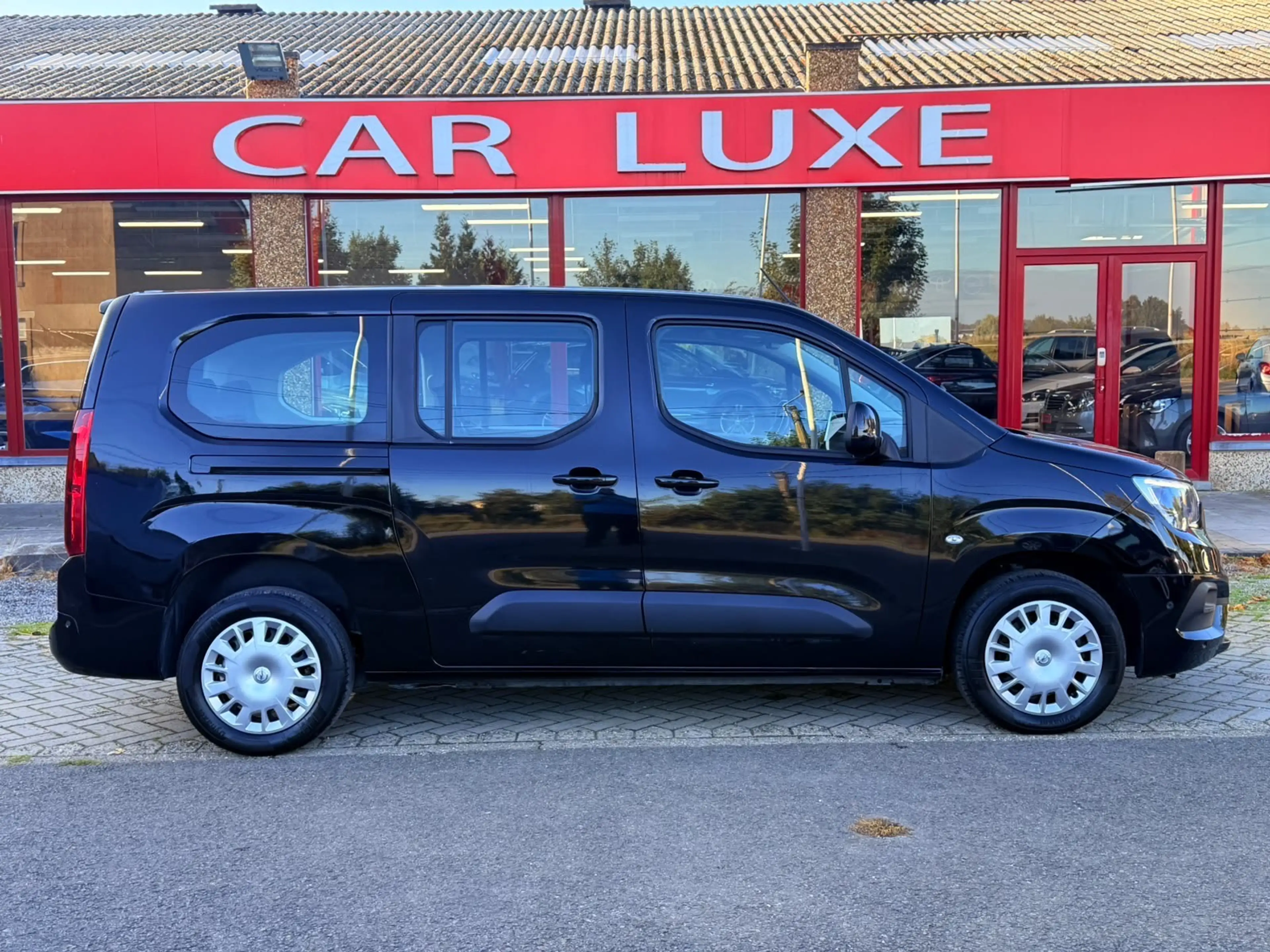 Opel Combo Life Combo Life 1.2 T L2H1 Edition XL S/S (EU6.3) — photo 6
