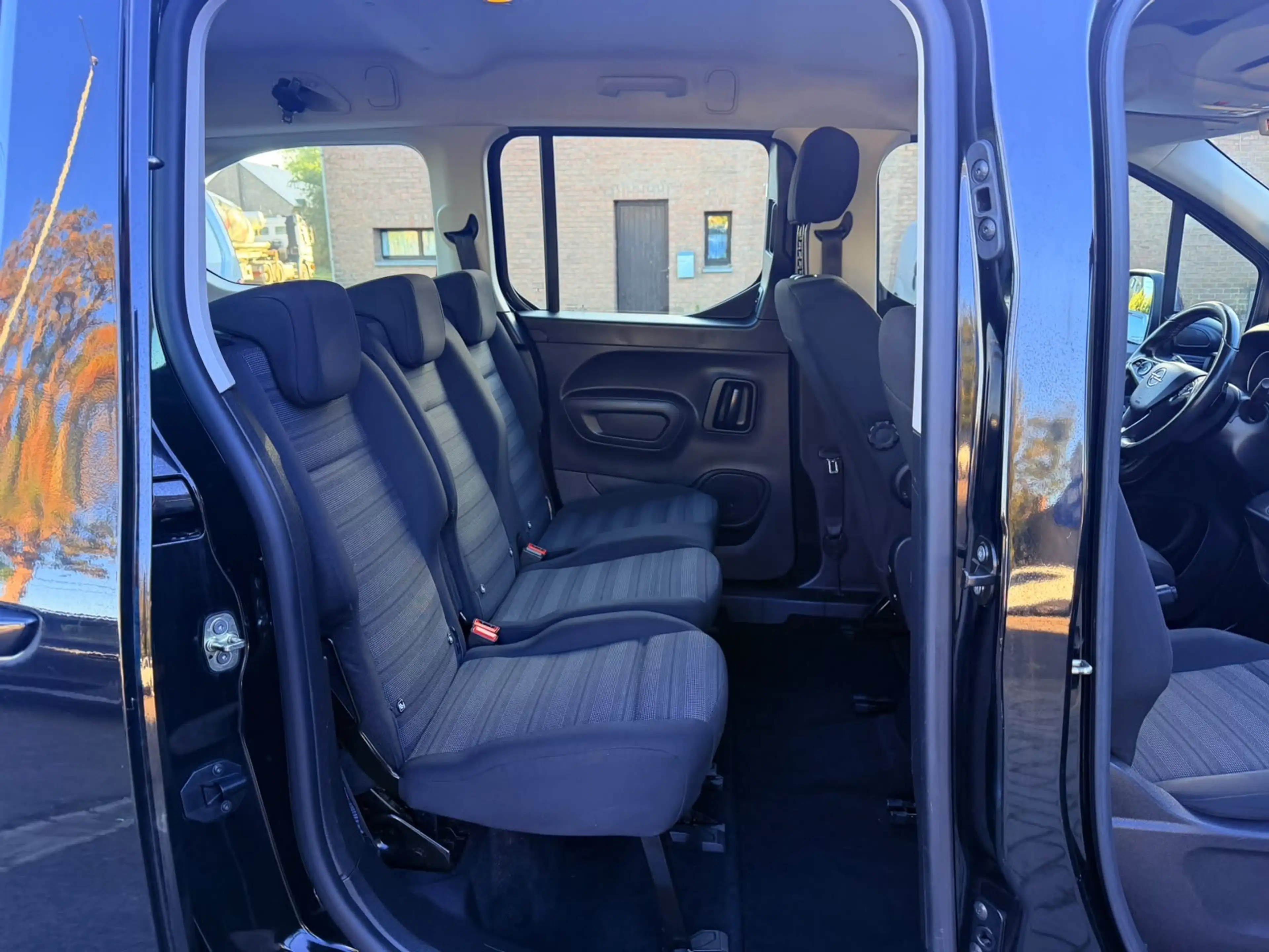 Opel Combo Life Combo Life 1.2 T L2H1 Edition XL S/S (EU6.3) — photo 11