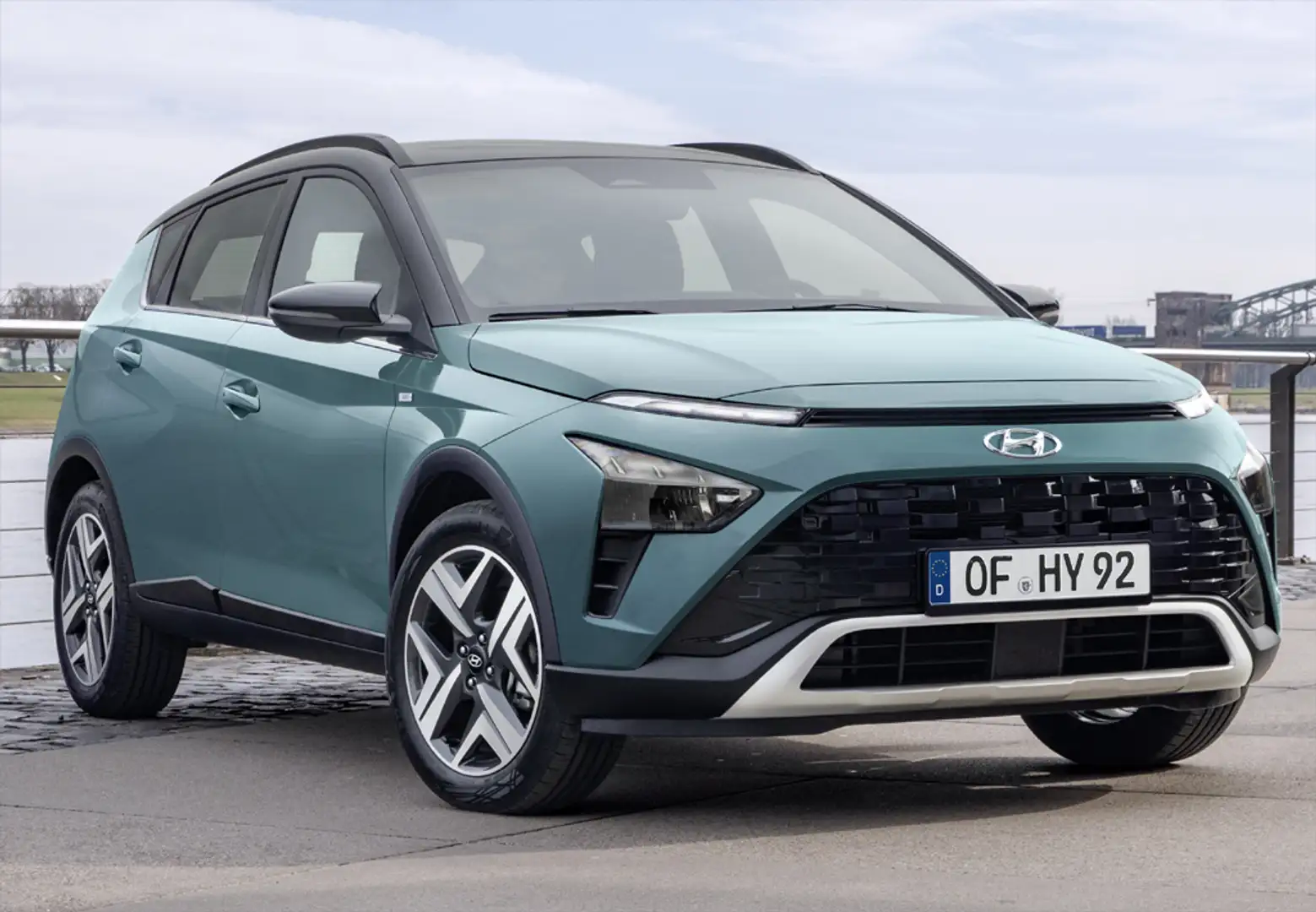 Hyundai BAYON 1.0 TGDI Maxx Vert - 2