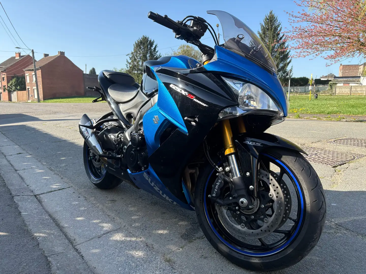 Suzuki GSX-S 1000 ligne yoshimura  usb CT OK comme neuve Albastru - 1