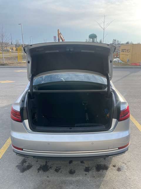 2019 Audi A4 Komfort 45 TFSI quattro thumb 8