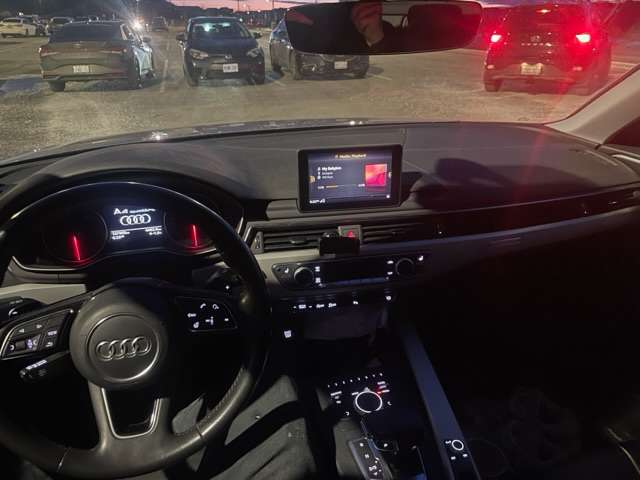2019 Audi A4 Komfort 45 TFSI quattro thumb 9