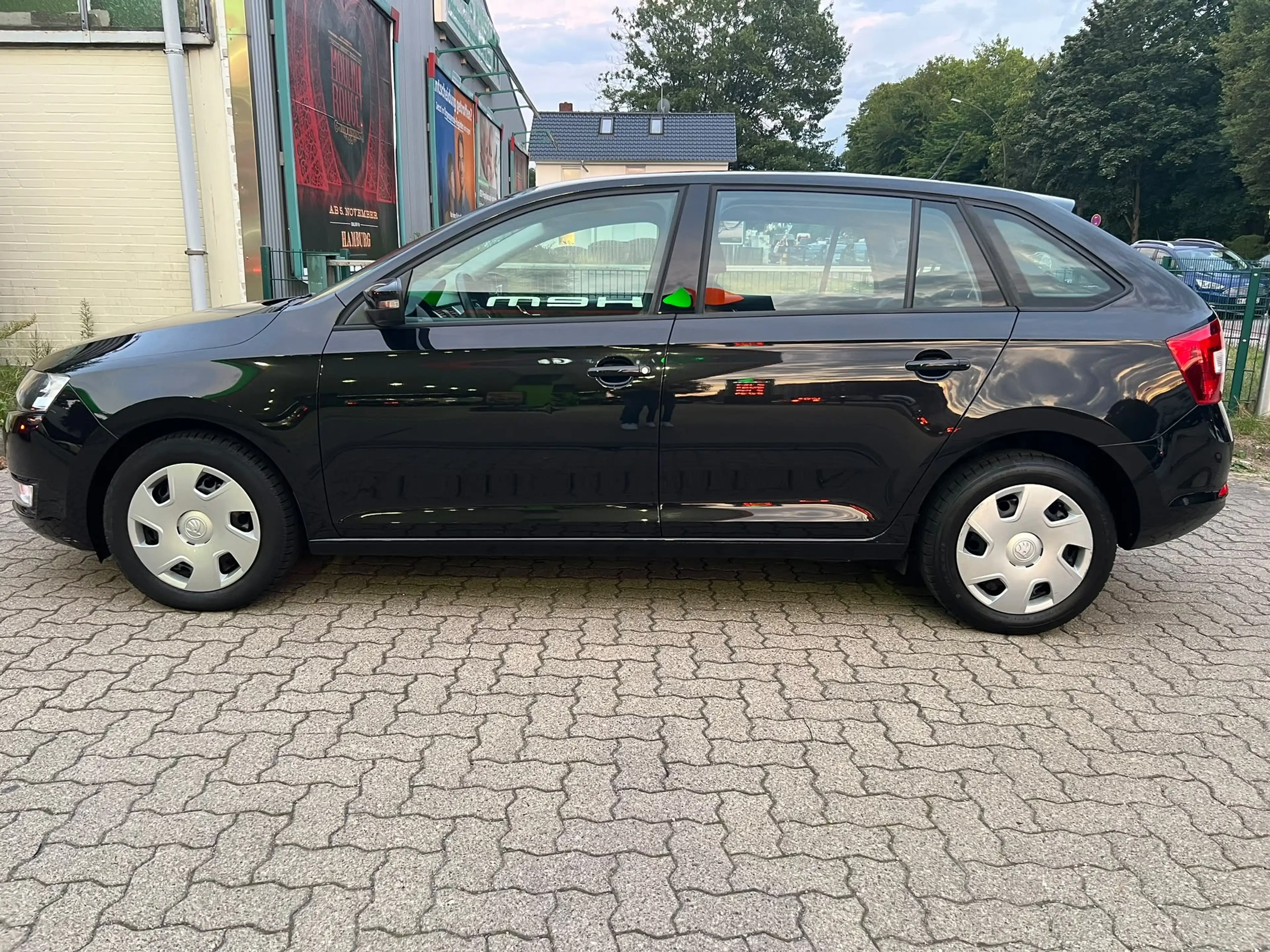 Skoda Rapid/Spaceback Ambition 1.4TDI KLIMA/PDC/1.HAND/TEMPOMAT — photo 9
