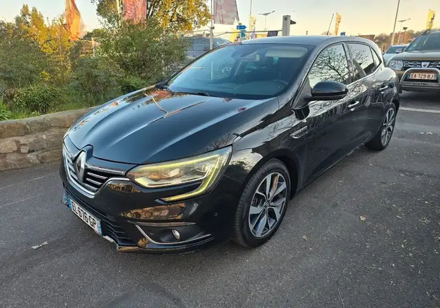 Renault Megane iv 1.2l Tce 130 intens boite Automatique