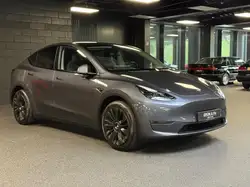 Tesla 2022 MY Long Range AWD 