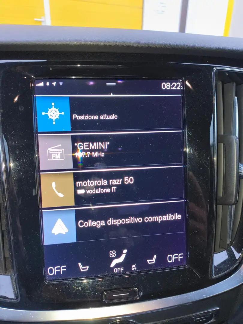 Volvo V60 V60 II 2019 2.0 b4 Momentum Business Pro auto Oro - 2